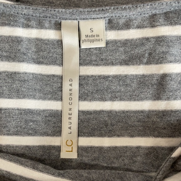 LC Lauren Conrad • 3/4 Sleeve Striped Dress Gray White Belted - Picture 7 of 9